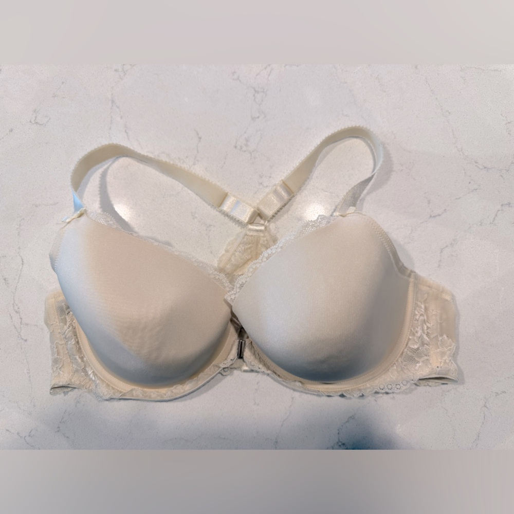 Adore Me cream colored front closure bra 44D